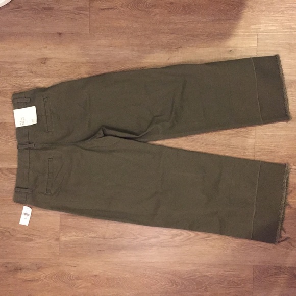 GAP Wide Leg High Rise Chino Size 2 - Picture 7 of 8